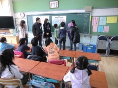 TCC日本语学校 和野方小学校的交流会 