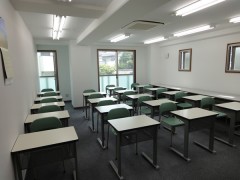 和阳日本语学院学校教室