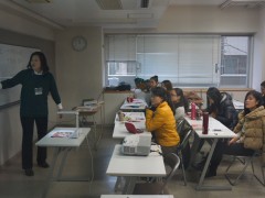 横滨设计学院学生上课中