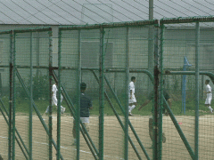 柏原高等学校体育场内