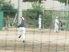  冲学园高等学校运动场