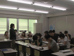  山野日本语学校课堂