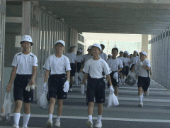 清风南海高等学校学生风貌