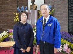 仙台育英高中国际部長尾形淳先生与中日网－日本留学网负责人程海燕女士
 
