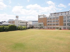 好文学园女子高等学校校园风景