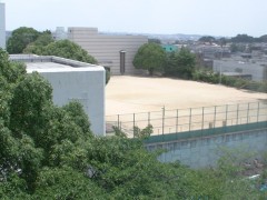 云雀丘学园高等学校校园设风景