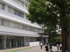 云雀丘学园高等学校校园设设施之教学楼