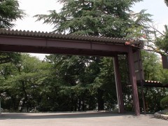 云雀丘学园高等学校校园设风景