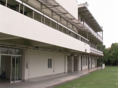 好文学园女子高中学校设施——防震建筑